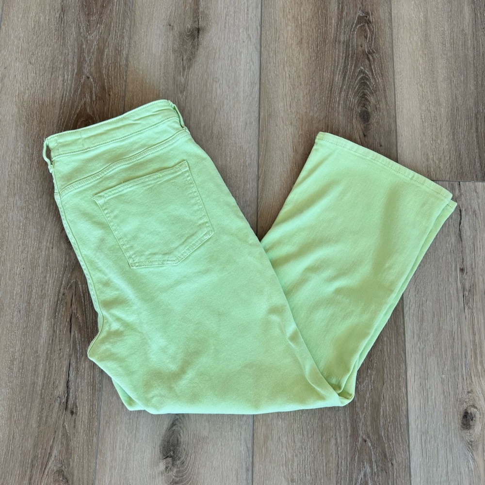 Anthropologie by Pilcro The Yaya Pant Stylish Light Green Flared Jeans Size 32 - Picture 5 of 12